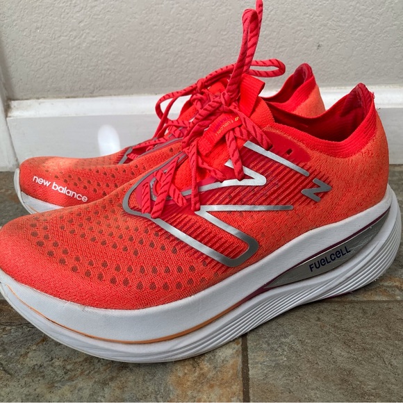 New Balance Fuel Cell Super-Comp Trainer - Picture 2 of 9